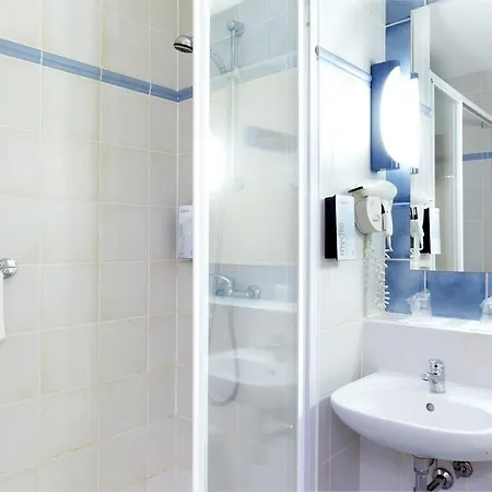 Hotel Campanile Paris Ouest - Boulogne-Billancourt