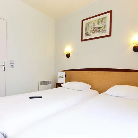 Hotel Campanile Paris Ouest -