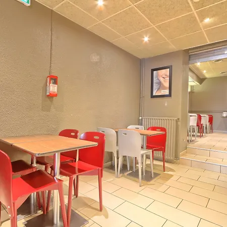 Campanile Prime - Paris Ouest Hotel