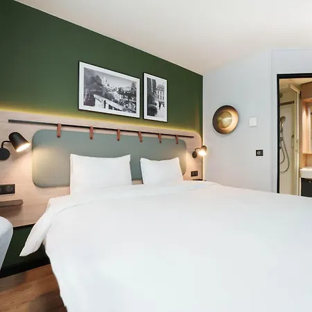 Campanile Paris Ouest - Hotel Boulogne-Billancourt