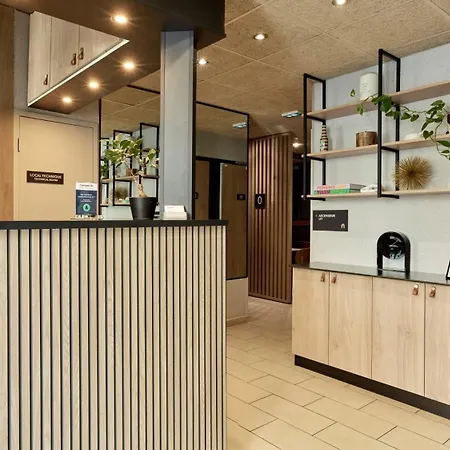 호텔 Campanile Prime - Paris Ouest