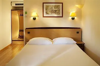 Campanile Paris Ouest - 2* Boulogne-Billancourt